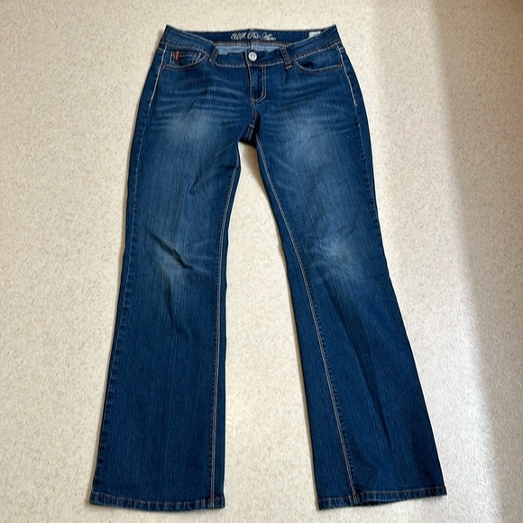 U.S. Polo Assn. Denim - US Polo Assn Cassidy boot cut jeans. Size 9.